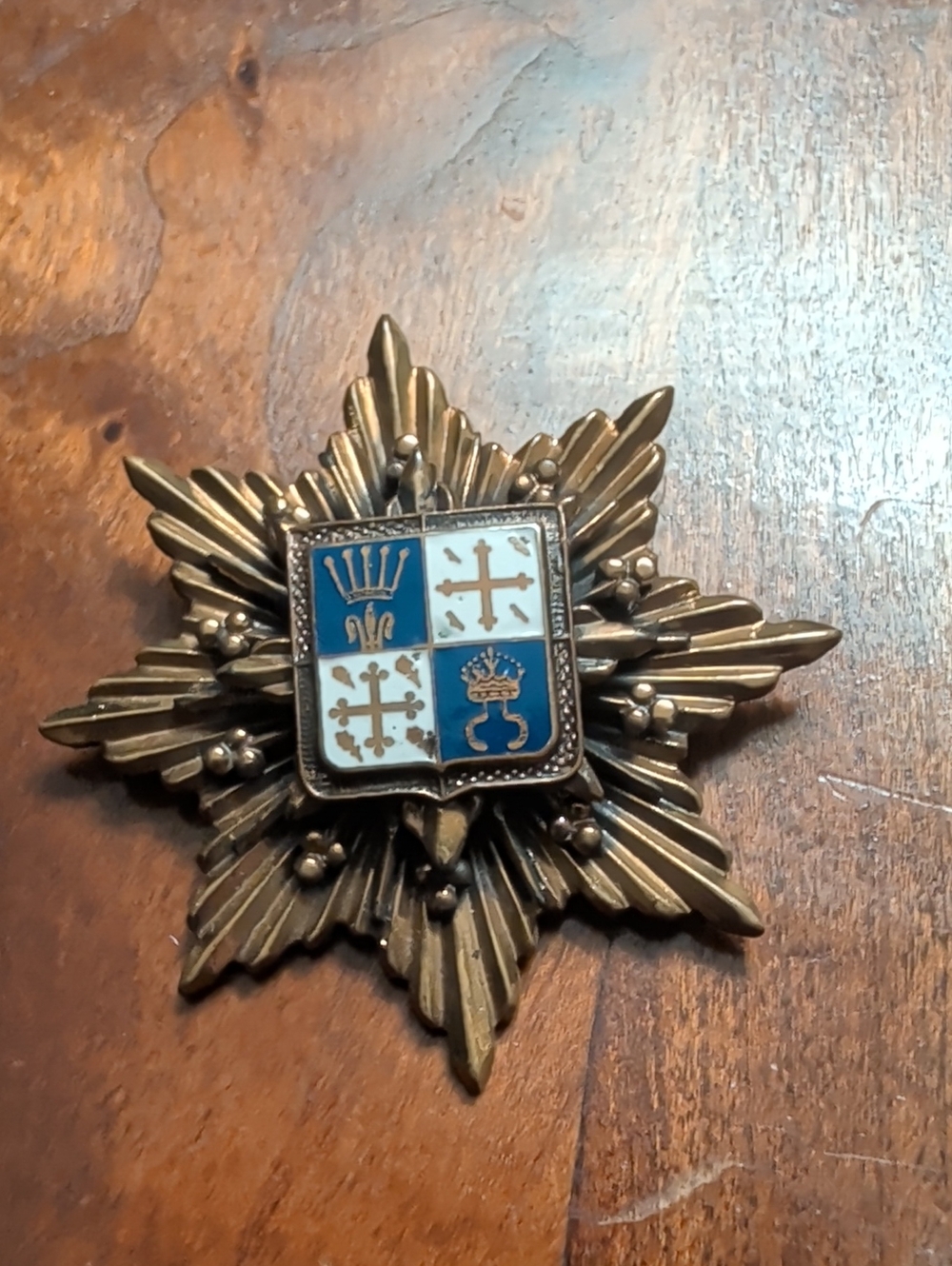 Vintage Pin Pendant French Coat Arms Gold Blue 8 Point Star Fleur De Lis Cross
